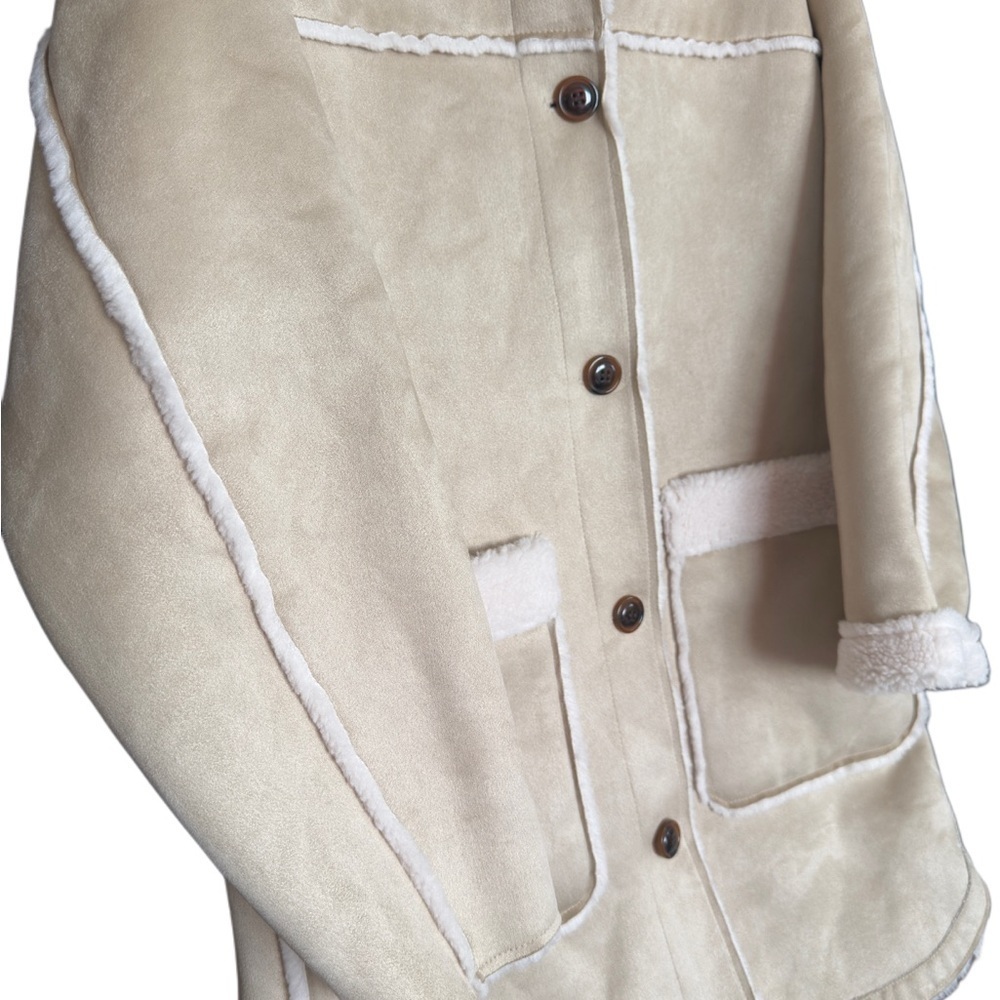 NEW!! UGG Coat in Cream and Tan Vegan - Picture 8 of 10